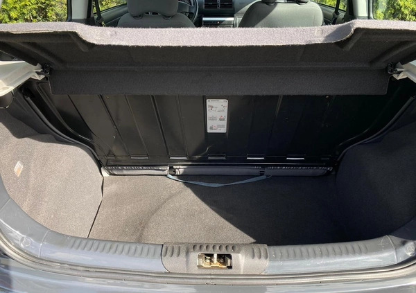 Volkswagen Fox cena 12500 przebieg: 150000, rok produkcji 2010 z Skoczów małe 211